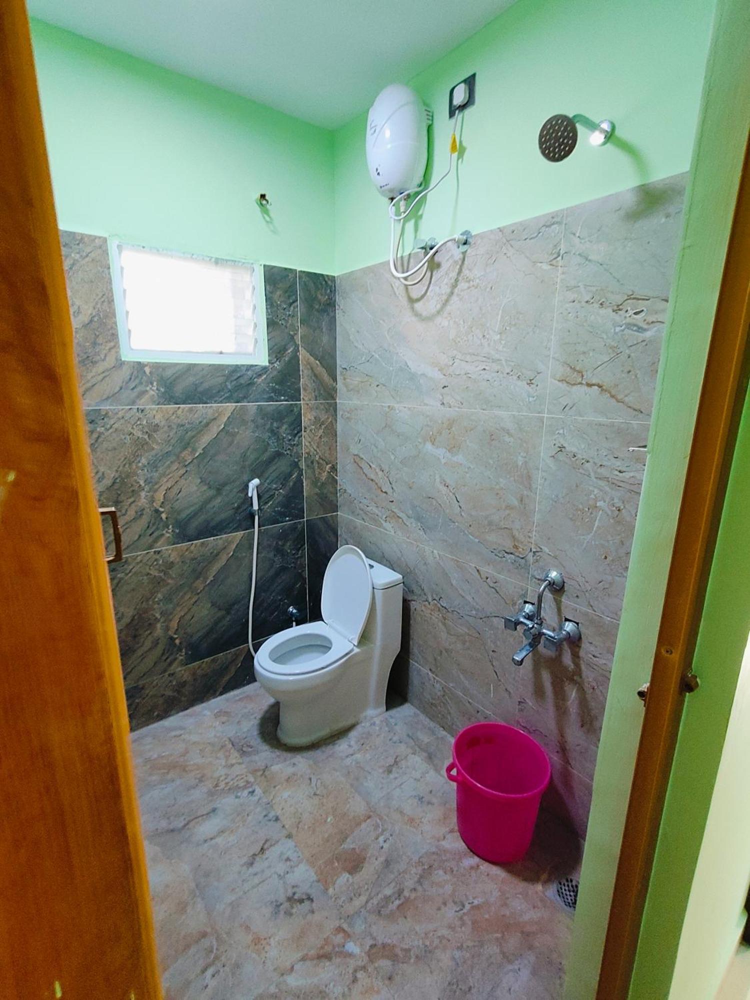 Nivas Hill View Homestay Tiruvannamalai Bagian luar foto